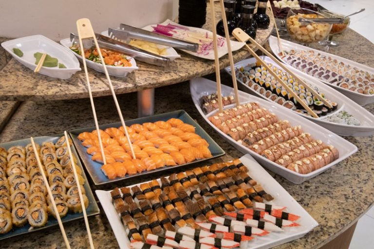 BUFFET SUSHI